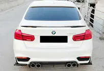 BMW 3-sarja F30/F31 2012–2019 Takadiffuusori DPT V-1 (M3:lle, kiiltävän musta) kuva 5