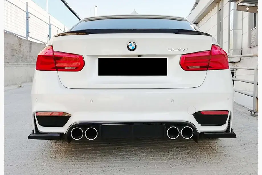 BMW 3-sarja F30/F31 2012–2019 Takadiffuusori DPT V-1 (M3:lle, kiiltävän musta) Image