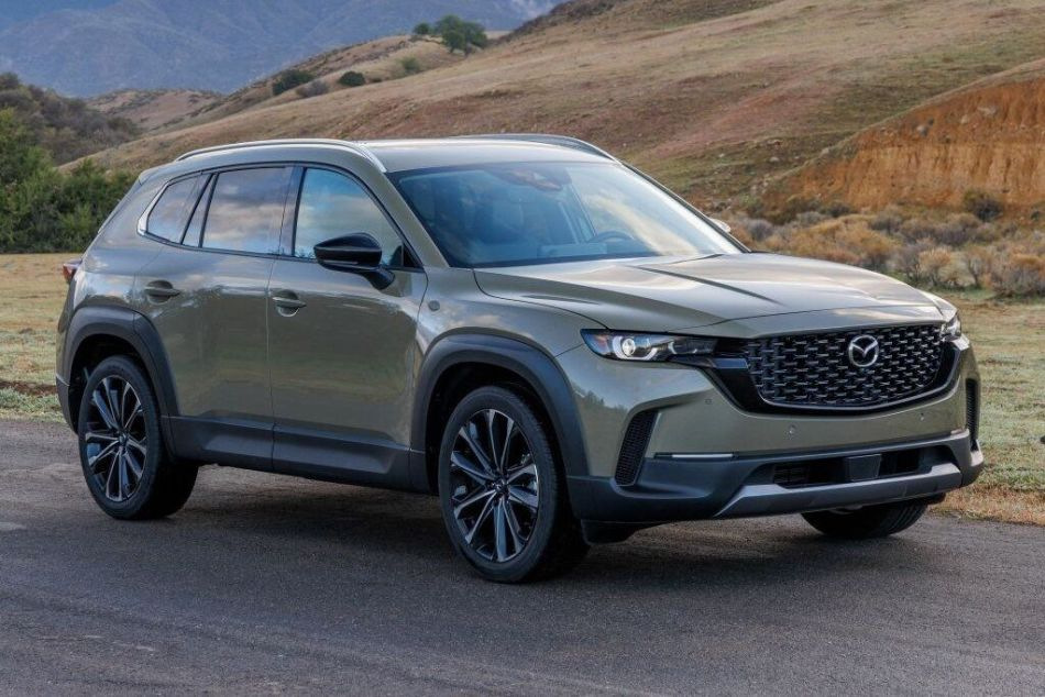 Mazda CX-50: uusi näkökulma crossover-malleihin