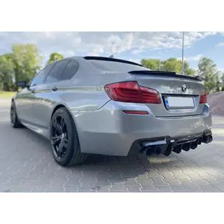 Taka-diffuusori CS-Style DPT (M5:lle, kiiltävä musta, tyhjiömuovattu)