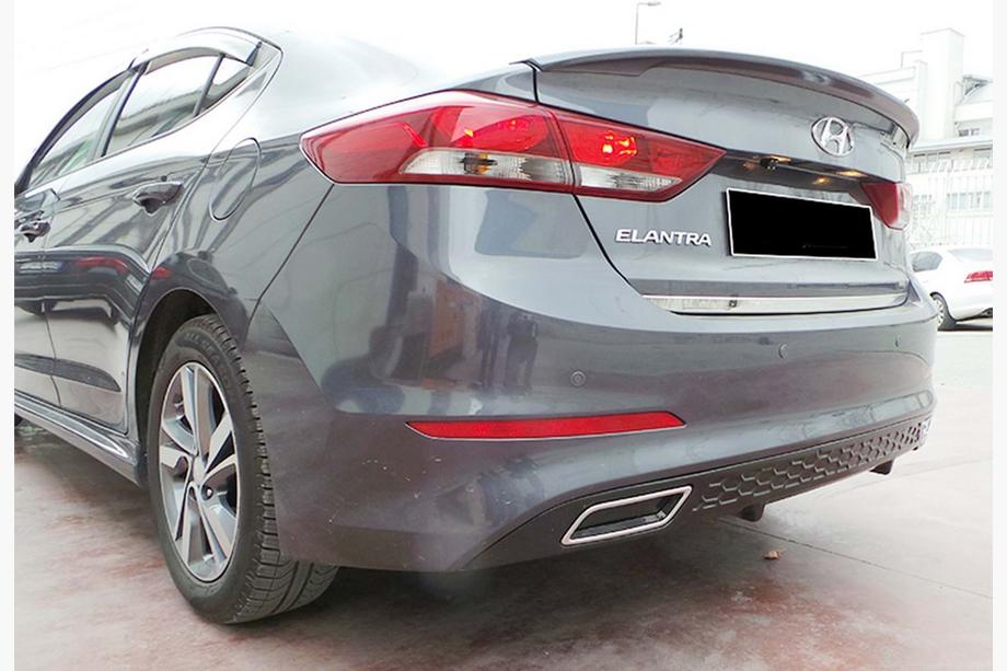 Hyundai Elantra (AD) 2015–2020 Takadiffuusori DPT V-1 (kiiltävä musta) Image