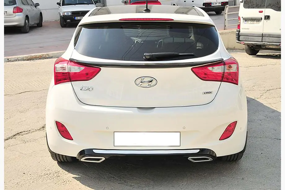 Hyundai I-30 2012–2017 Takadiffuusori DPT V-2 (kiiltävä musta) Image