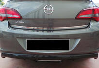 Opel Astra J 2009–2015 Takadiffuusori DPT V-2 (SD, kiiltävä musta) kuva 1