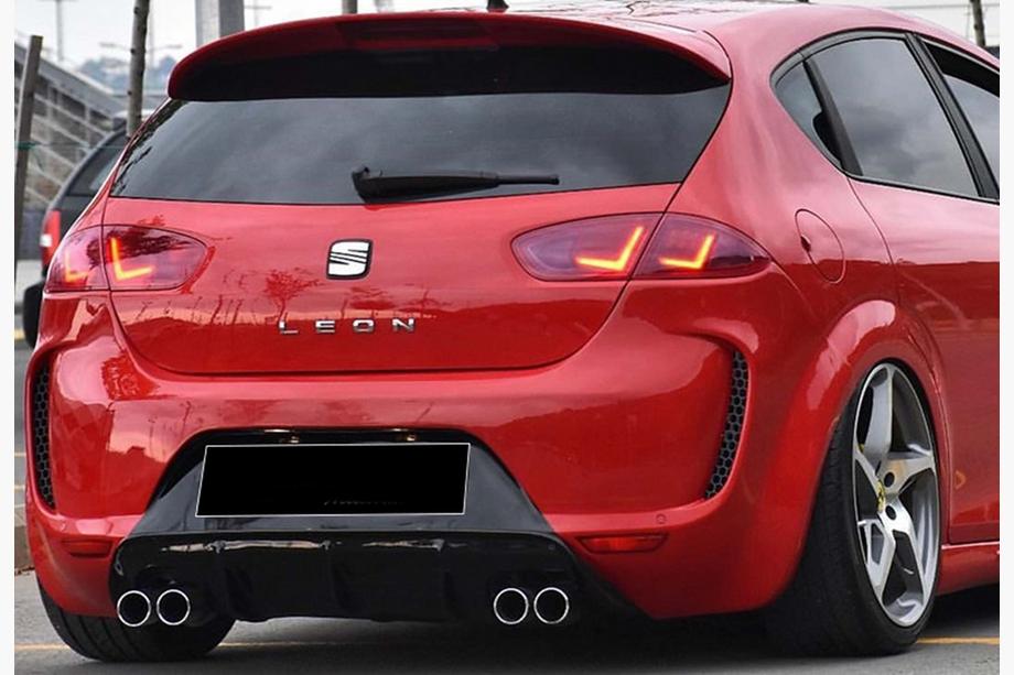 Seat Leon 2005–2012 Takadiffuusori DPT V-1 (2009-2012, kiiltävä musta) Image