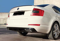 Skoda Octavia III A7 2013–2019 Takadiffuusori DPT V-4 (LB, kiiltävä musta) kuva 2