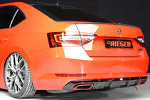 Skoda Superb 2015–2024 Takadiffuusori DPT V-1 (kiiltävä musta) kuva 1