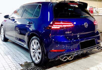Volkswagen Golf 7/E-Golf 2012–2020 Takadiffuusori DPT V-1 (2017-2019, kiiltävä musta) kuva 1