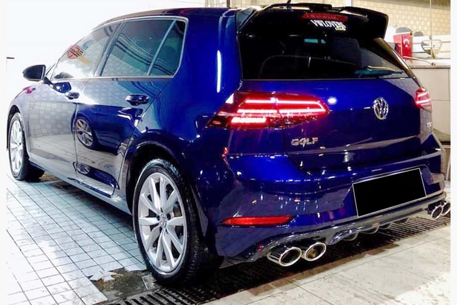 Volkswagen Golf 7/E-Golf 2012–2020 Takadiffuusori DPT V-1 (2017-2019, kiiltävä musta) Image