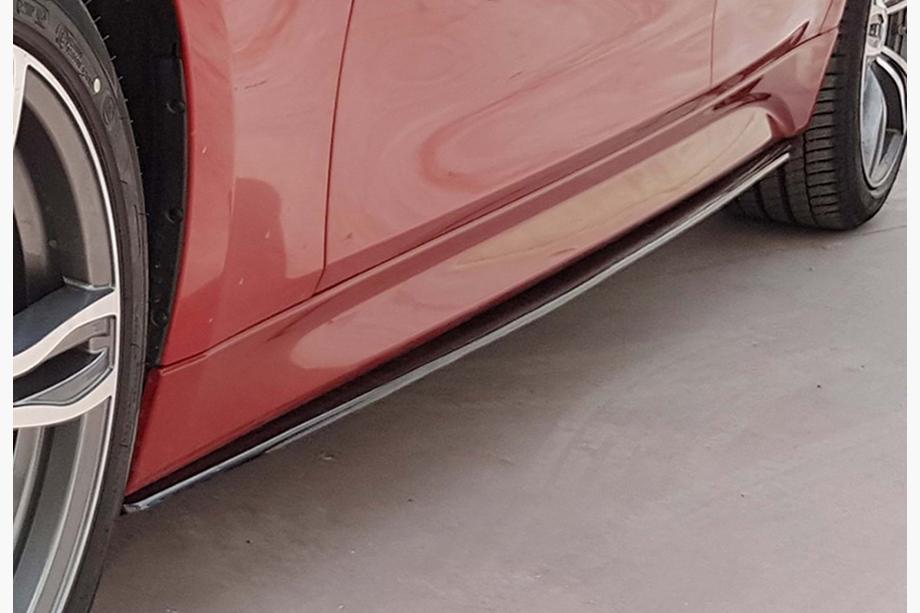 BMW 3-sarja F30/F31 2012–2019 DPT V-3 helman päälliset (M-Sport-helmoihin, kiiltävä musta) Image