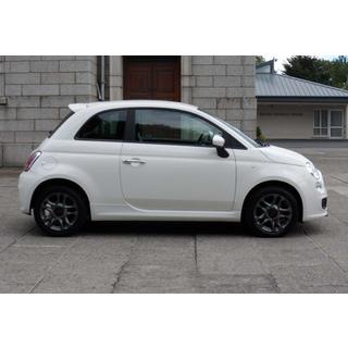 DPT helmalevikkeet (kiiltävä musta) Fiat 500/500L 2013–2022 kuva 2