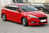 Ford Focus III 2011–2017 DPT kylkihelmat (SD, 2015-2017, kiiltävä musta) kuva 2