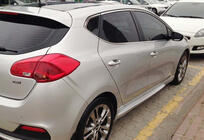 Kia Ceed 2012–2018 Sivukynnykset DPT (2012-2015, kiiltävän musta) kuva 2