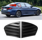 BMW 5-sarja G30/G31 2017–2023 Takalasien peitelistat DPT (kiiltävän musta, 2 kpl) kuva 1