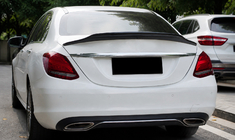 Mercedes C-class W205 2014–2021 Spoileri DPT V-2 (kiiltävä musta) kuva 1