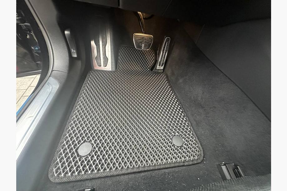BMW 7-sarja G11/G12 2015–2022 EVA-lattiamatot (G12, musta) Image