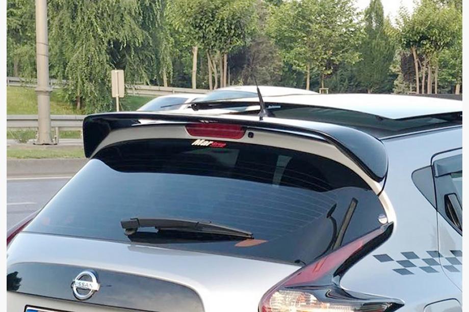 Nissan Juke 2010–2019 Spoileri DPT V-2 (kiiltävä musta) Image