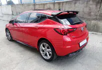 Opel Astra K 2016–2021 Spoileri DPT V-2 (kiiltävä musta) kuva 3