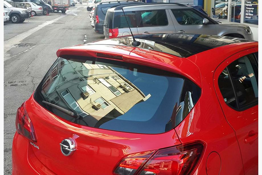 Opel Corsa E 2015–2019 Spoileri DPT V-2 (kiiltävä musta) Image