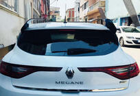Renault Megane IV 2016–2025 Spoileri DPT (HB, kiiltomusta) kuva 2