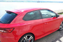 Seat Leon 2013–2020 Spoileri DPT V-1 (2-ovinen, kiiltävä musta) kuva 2
