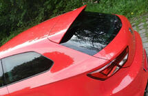 Seat Leon 2013–2020 Spoileri DPT V-1 (2-ovinen, kiiltävä musta) kuva 1