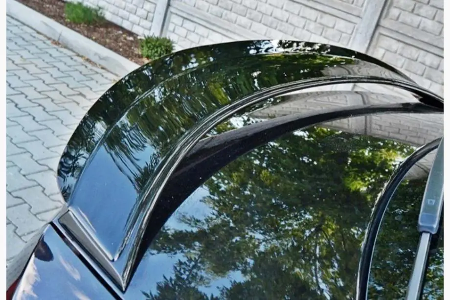 Skoda Octavia III A7 2013–2019 Spoileri DPT V-3 (kiiltävä musta) Image