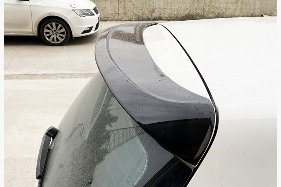 Volkswagen Golf 6 2008–2014 Spoileri DPT V-1 (HB, maalattavaksi) Image