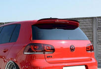 Volkswagen Golf 6 2008–2014 DPT V-4 spoileri (HB, kiiltävä musta) kuva 1