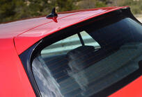 Volkswagen Golf 7/E-Golf 2012–2020 Takaspoileri DPT V-1 (GTI / R HB, kiiltävä musta) kuva 3