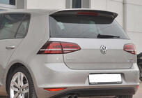 Volkswagen Golf 7/E-Golf 2012–2020 Spoileri DPT V-11 (Base HB:lle, kiiltävä musta) kuva 1