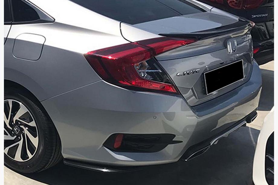 Honda Civic Sedan X 2016–2021 Takaosan FLAP-lisäosat DPT (kiiltävä musta) Image