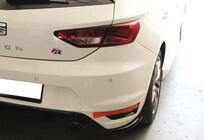Seat Leon 2013–2020 Takaosan FLAP-lisäosat DPT (kiiltävä musta) kuva 1