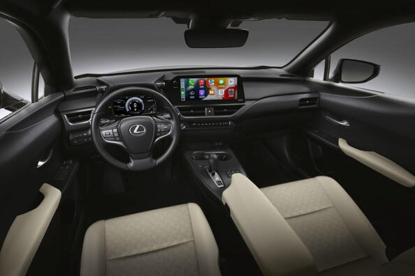 Lexus UX 300e: koeajo, tekniset tiedot, toimintamatka ja akku Kuva 6