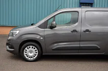 Toyota Proace City 2016– Ikkunalistat Omsa Line (2 kpl, ruostumaton teräs) kuva 6