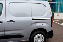 Citroen Berlingo/Multispace 2018– Ruostumattomat listat liukuoveen (2 kpl) kuva 6