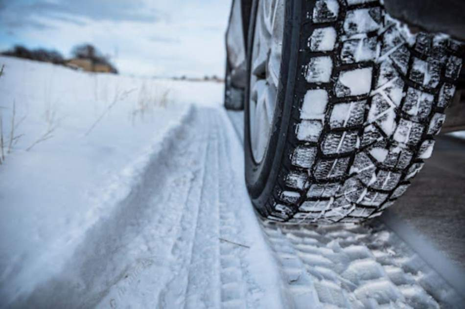Mitkä autonrenkaat ovat parhaat ajoon lumella?