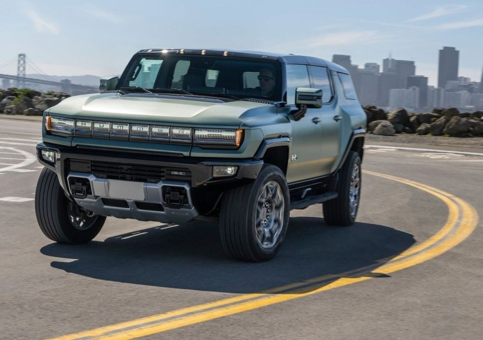 Hummer EV SUV -koeajo: uuden sukupolven sähkömaasturi