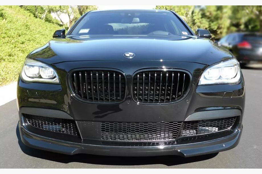BMW 7-sarja F01/F02 2008–2015 Munuaismaski 1 Bar (kiiltävän musta) Image