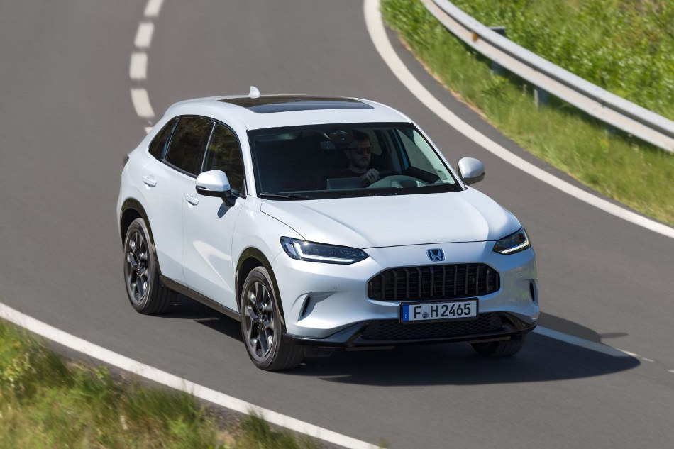 Honda ZR-V -hybridi: kompaktin crossoverin koeajo