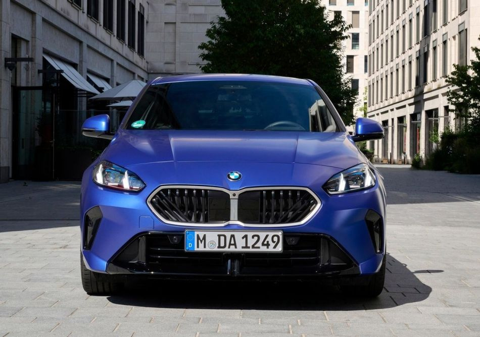 Koeajo: BMW 1 Series (F70) 4. sukupolvi (2024)