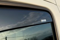 Mercedes Sprinter W907/W910 2018– Ura-asenteiset ikkunatuuliohjaimet (2 kpl, HIC) kuva 7