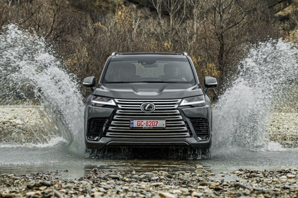 Koeajo: neljännen sukupolven Lexus LX