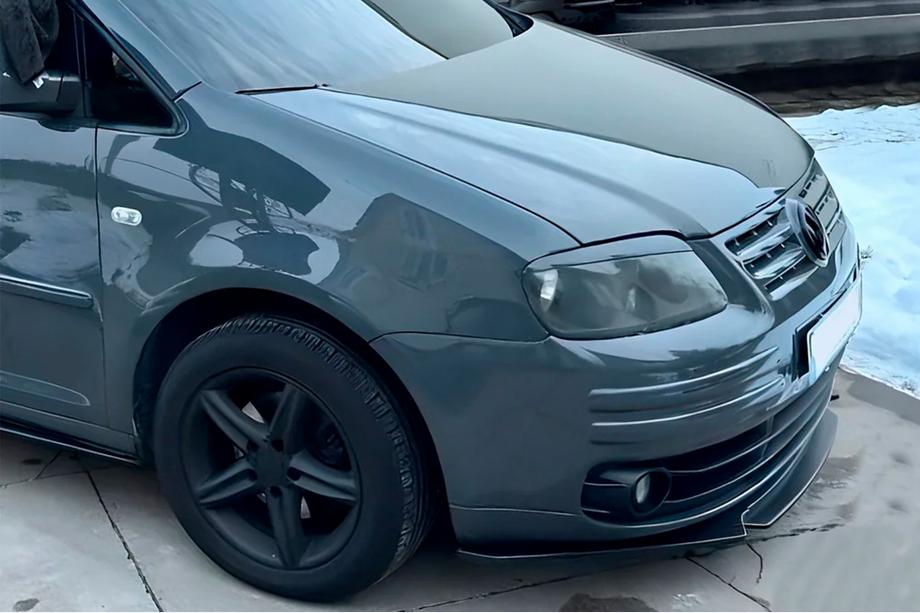 Volkswagen Caddy 2004–2010 Etupuskurin lip-spoileri Niken Black (ABS) Image
