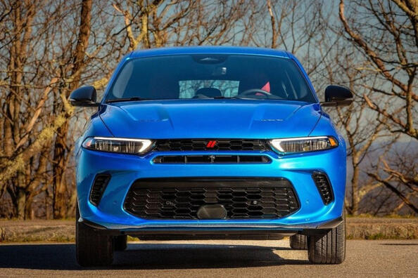 Dodge Hornet: kompaktin crossoverin koeajo