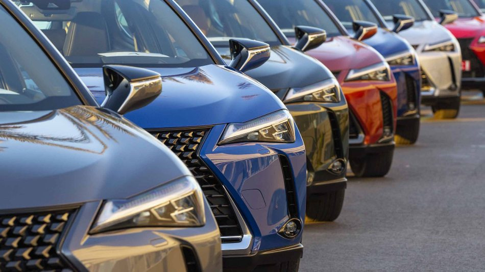 Minkä värinen auto kannattaa ostaa? Näin valitset auton värin