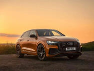 Audi Q8 2018– Etusäleikkö SQ-Style (2018-2023, musta) kuva 6
