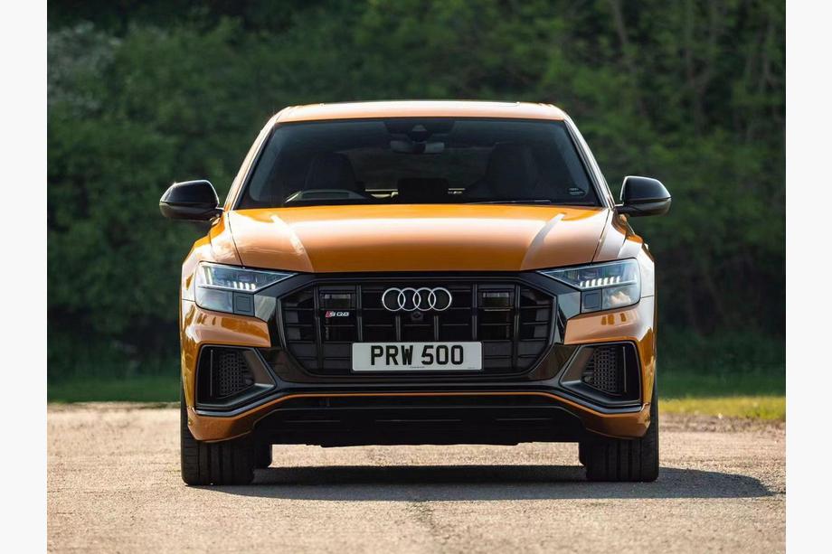 Audi Q8 2018– Etusäleikkö SQ-Style (2018-2023, musta) Image