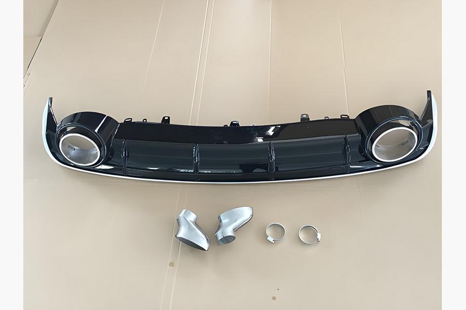 Audi A6 C7 2011–2017 Takadiffuusori pakoputkenpäillä RS-Style V-2 (2014-2017) Image