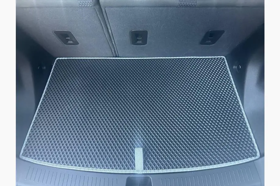 Chevrolet Bolt 2016–2023 Tavaratilan matto EVA (EUV, musta) Image