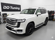 Toyota Land Cruiser 300 2021– Lokasuojan levikkeet VXR kuva 1